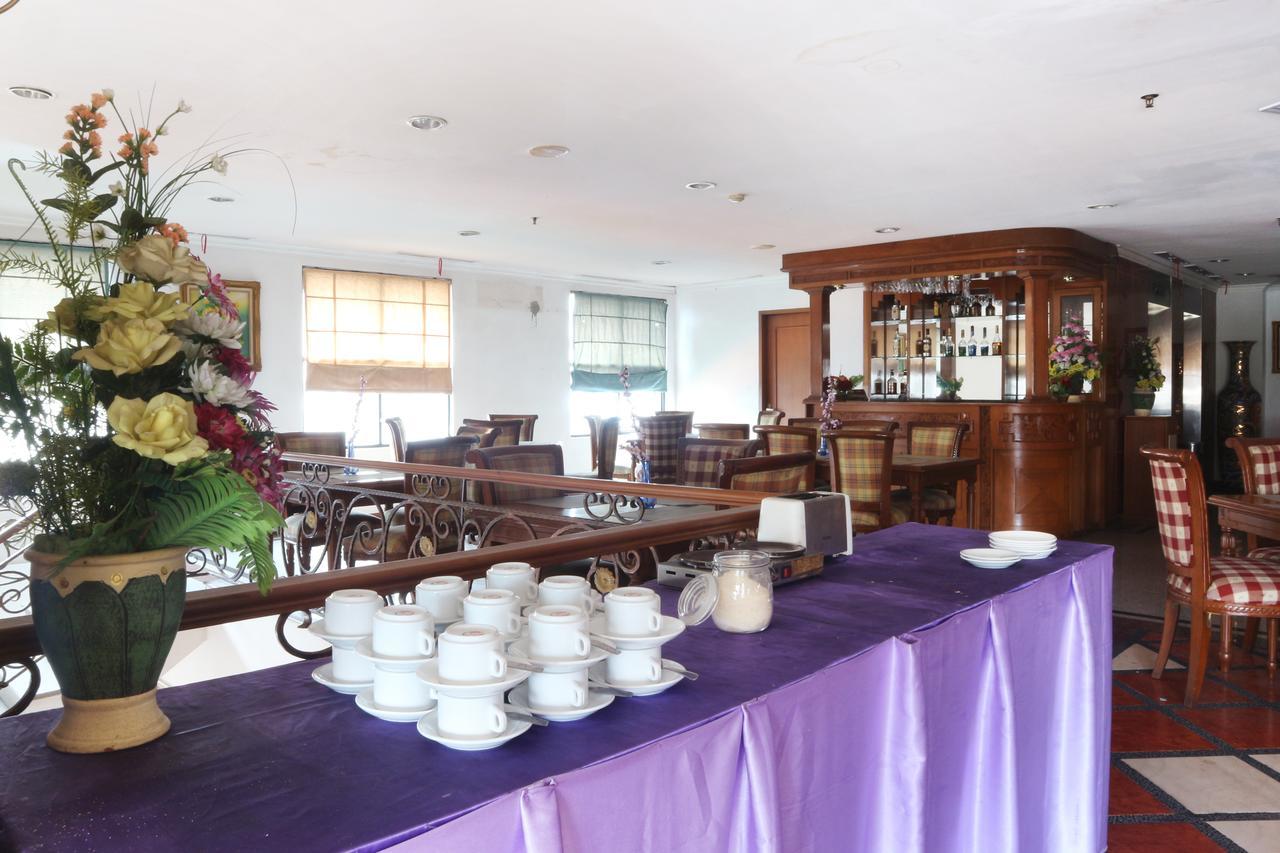 Hotel Farel Jakarta Exterior photo